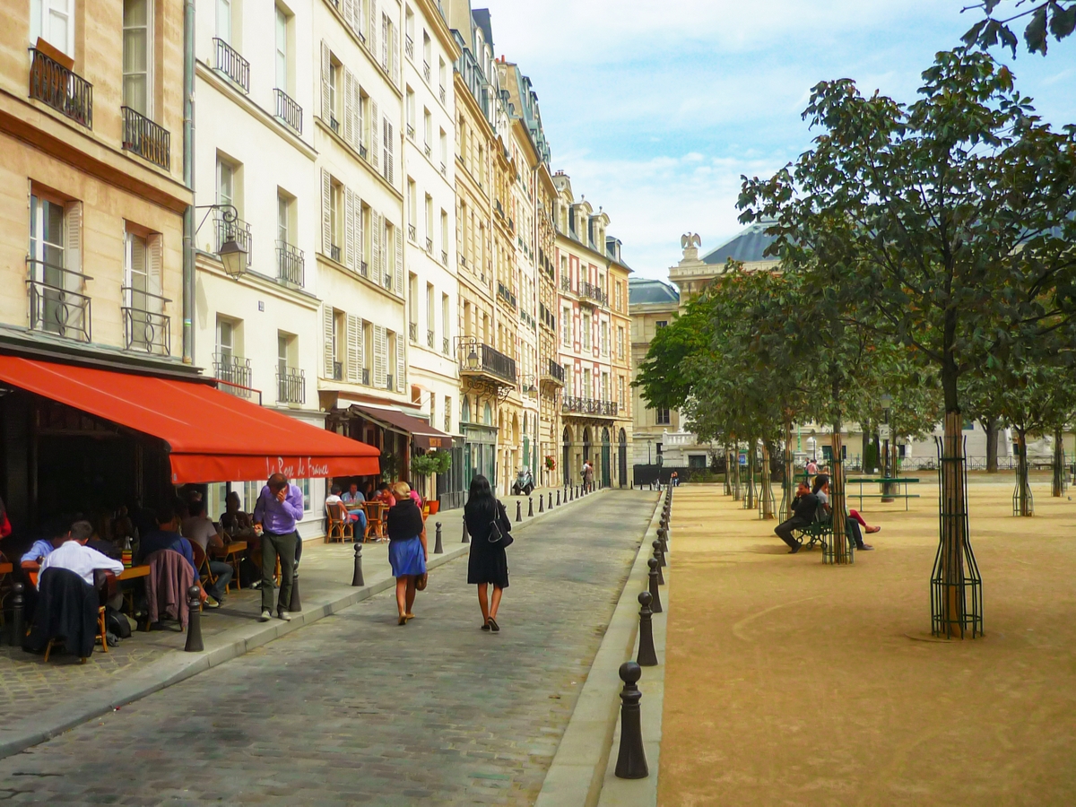 Place Dauphine © French Moments