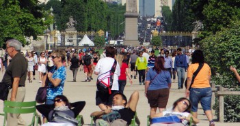 Tuileries and Historical Axis © French Moments