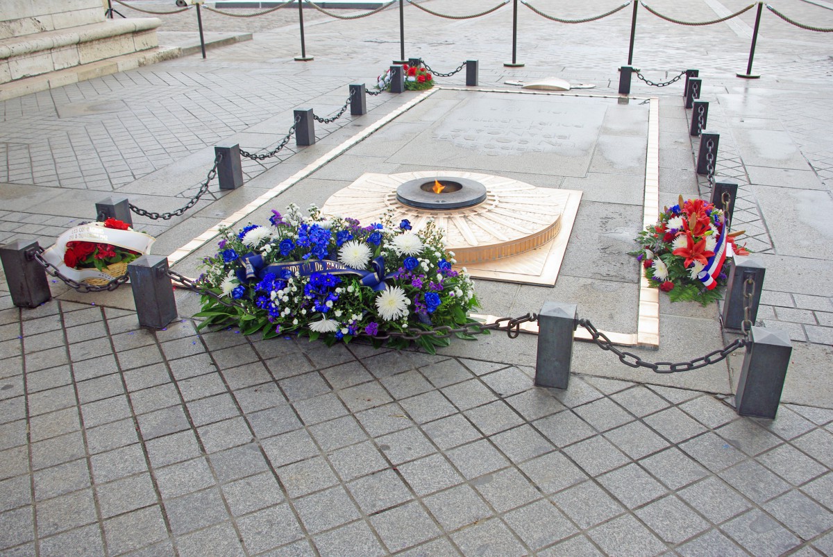 The Tomb of the Unknown Soldier under the Arc de Triomphe, Paris © French Moments