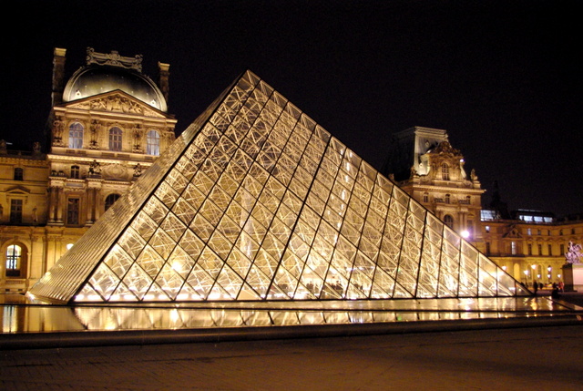 Louvre Night 14 © French Moments