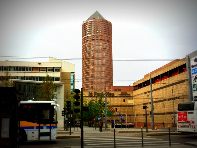 LCL Tower, Lyon Part Dieu © French Moments
