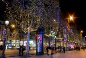 The season of Christmas on the Champs-Élysées - French Moments