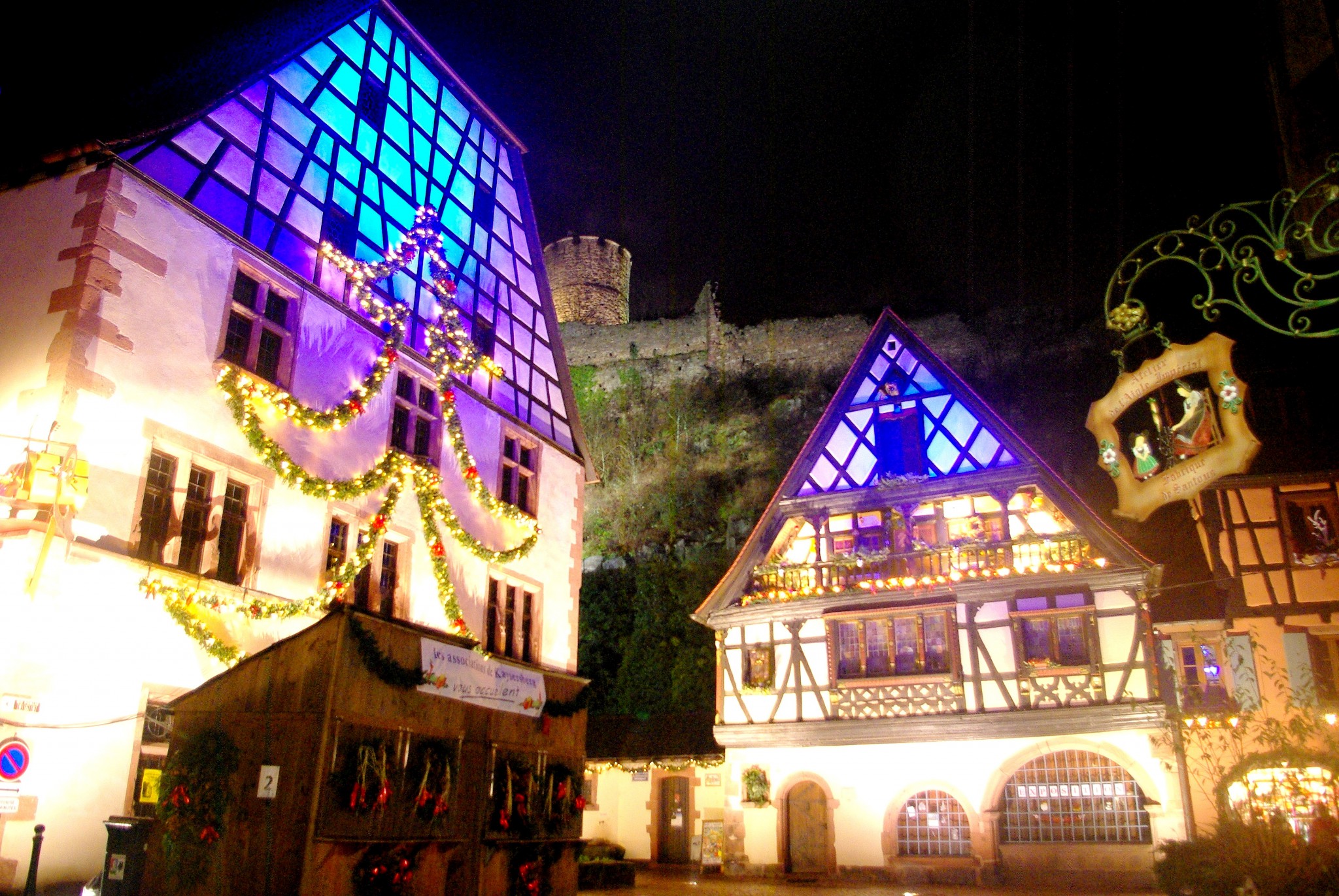 Photos of Christmas in France - Kaysersberg © French Moments