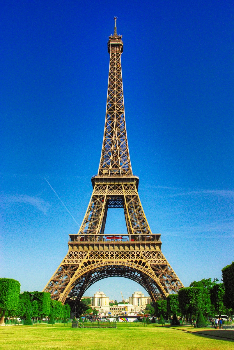 Discover The Eiffel Tower Paris Iconic Monument French Moments 0468