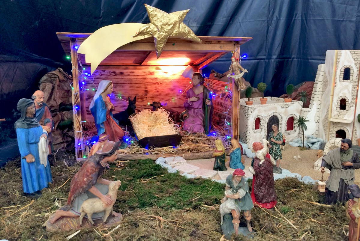 Nativity Scene Saint Francois de Sales Annecy © French Moments