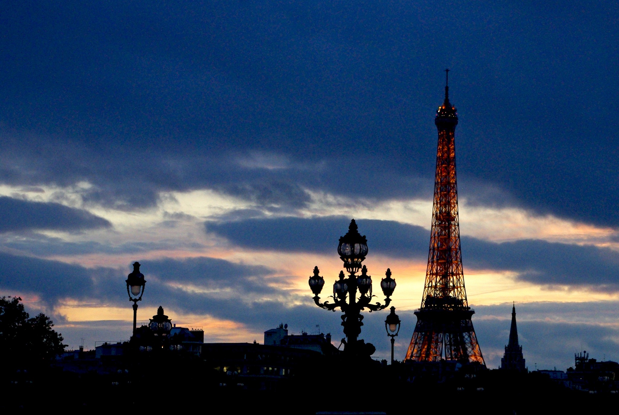 Sunset Pont Alexandre III and Eiffel Tower 13 © French Moments