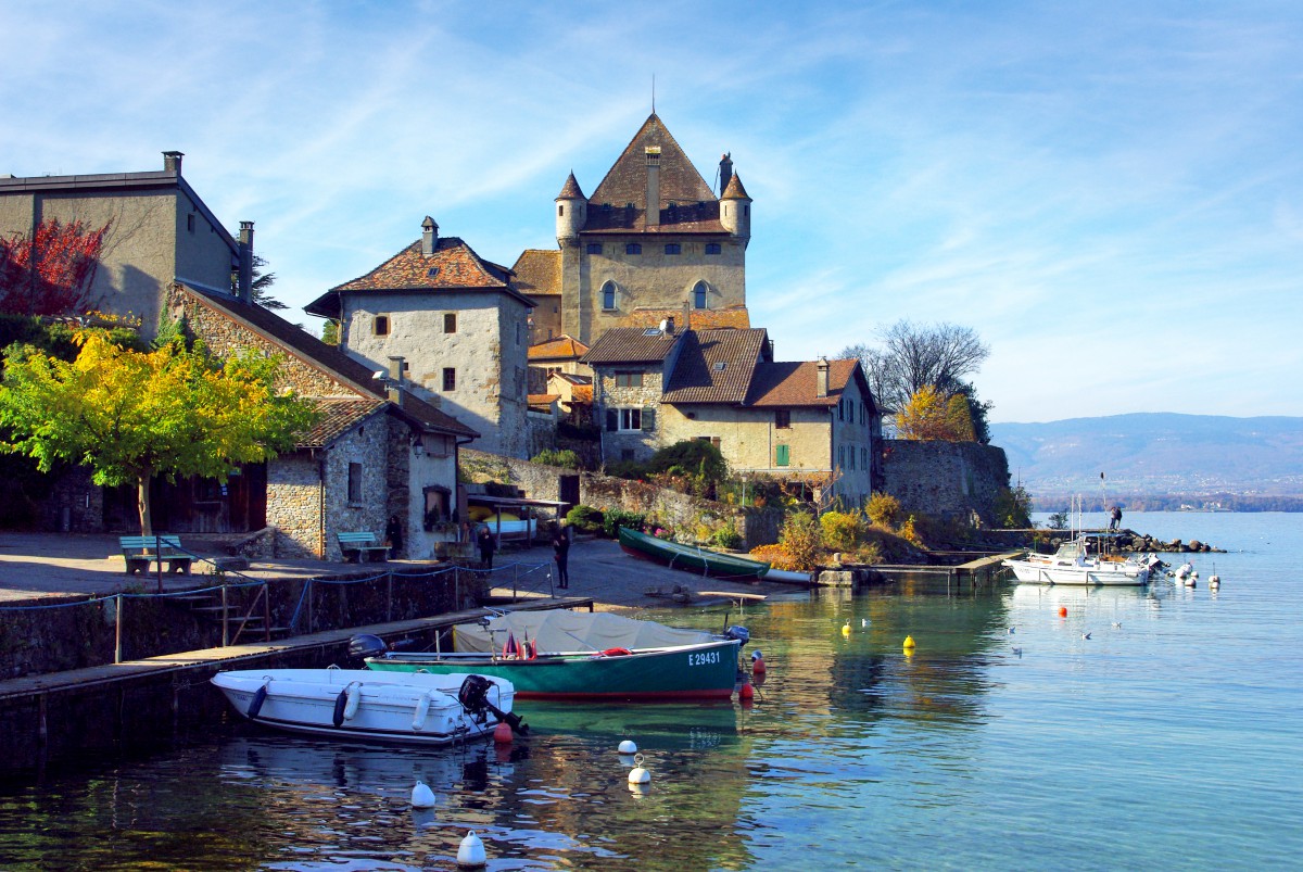 Yvoire Discover A Medieval Village By Lake Geneva French Moments