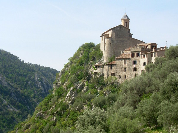 Peillon by Ophélie A (Public Domain)