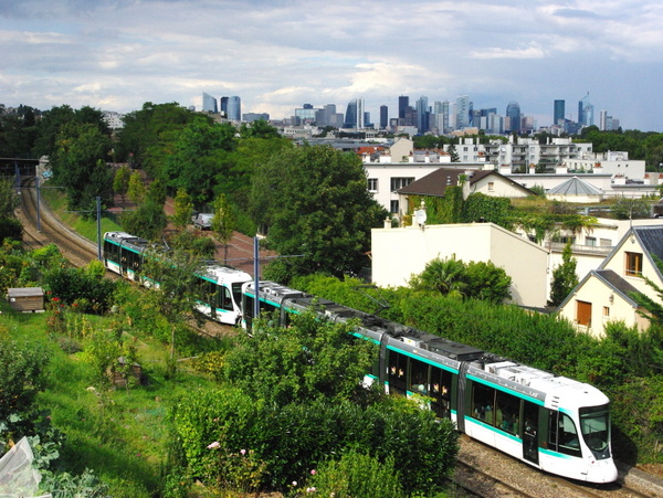 Walk in Saint-Cloud Suresnes 03 © French Moments