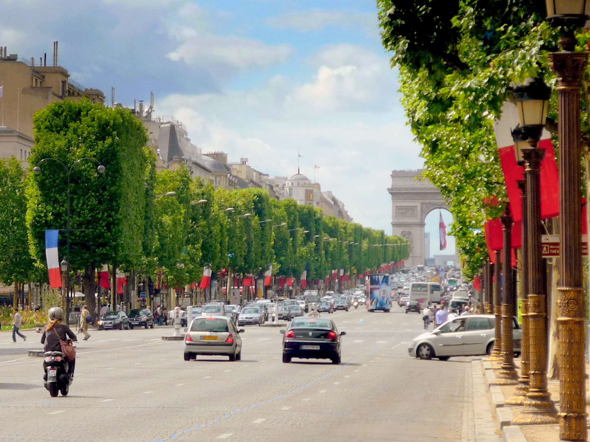 Avenue des Champs-Elysées