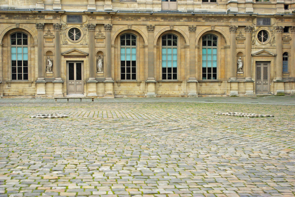 First arrondissement of Paris - Cour Carrée of the Louvre © French Moments