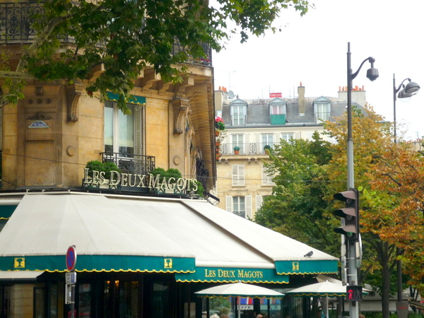 Deux-Magots © French Moments