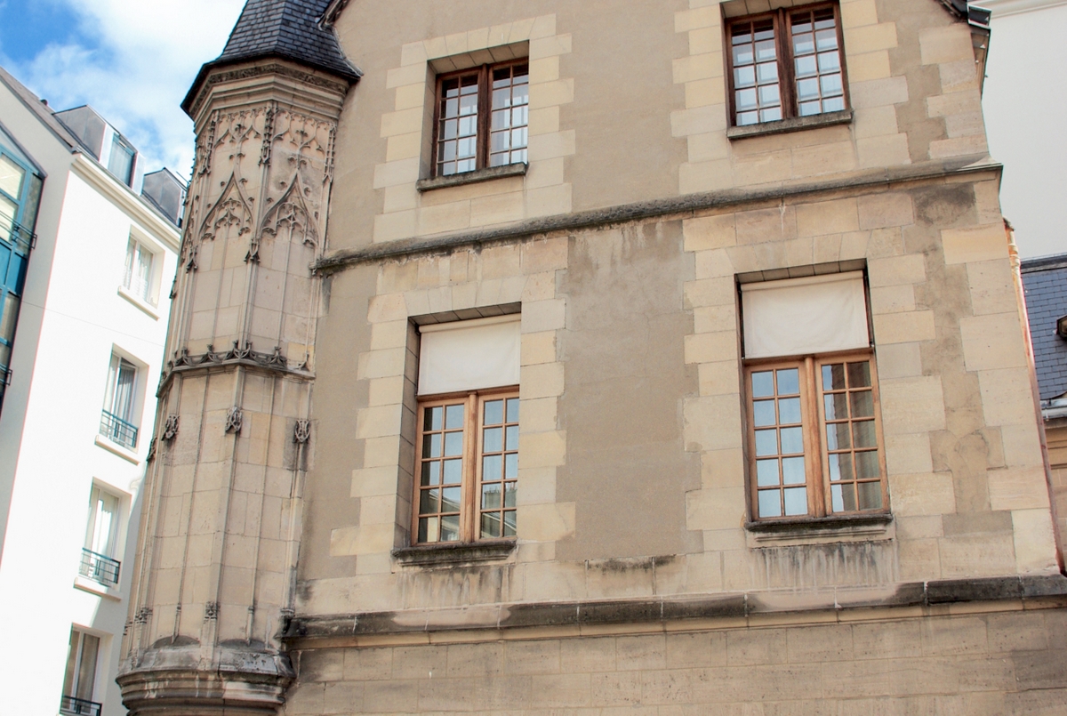 Jean Hérouet House, Paris © French Moments