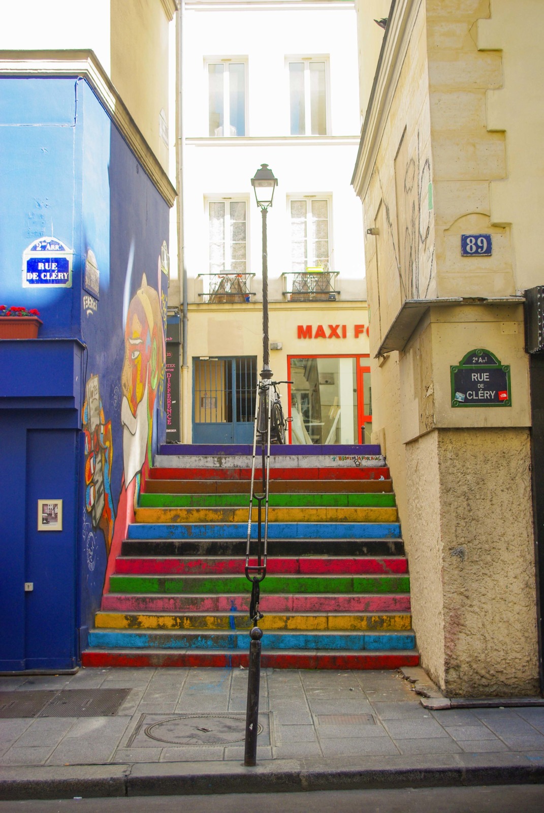 Rue des Degrés, Second Arrondissement of Paris © French Moments