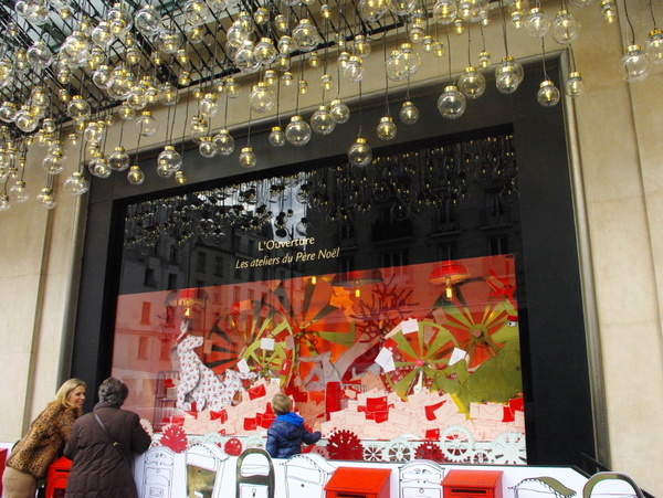 Christmas Windows of Le Bon Marché © French Moments