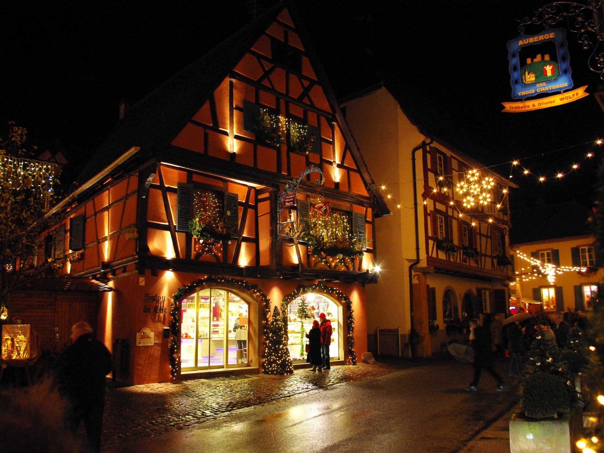 Streets of Eguisheim © French Moments