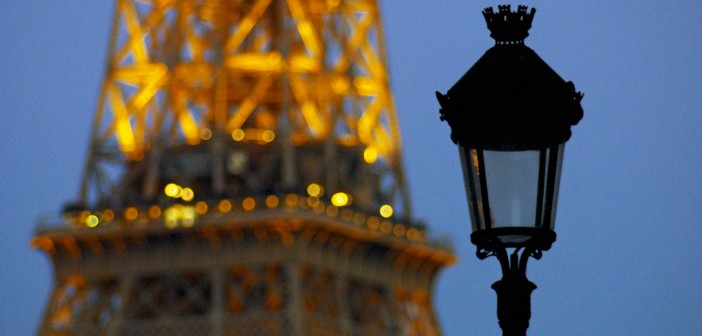 Eiffel Tower and Lamp post © French Moments
