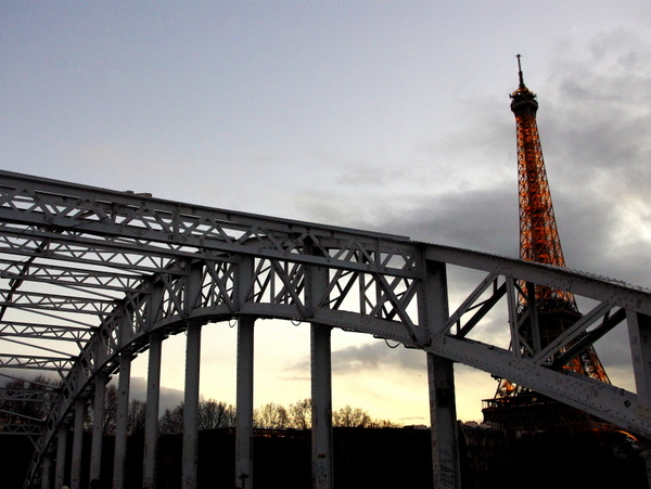 Passerelle Debilly Tour Eiffel © French Moments