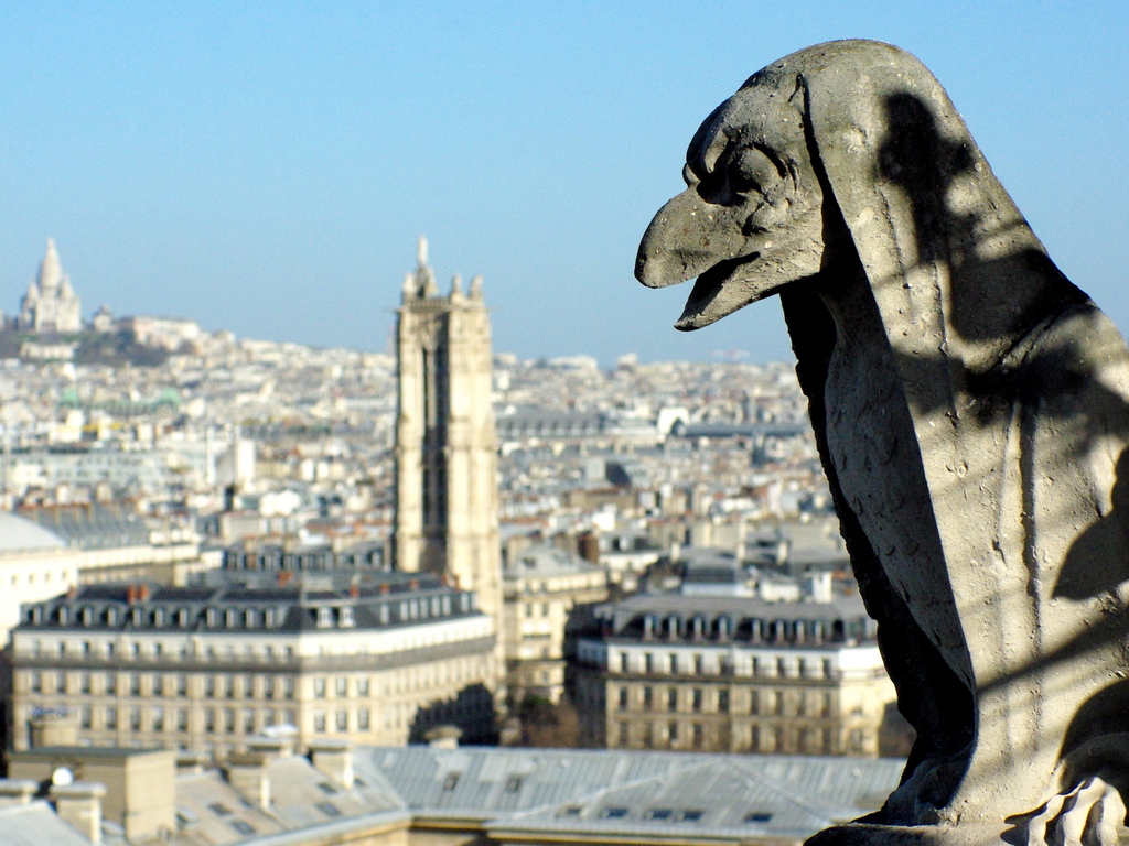 The chimera gallery, Towers of Notre-Dame de Paris © French Moments