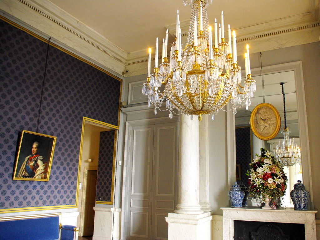 Chateau Maisons Laffitte Interior 1 copyright French Moments