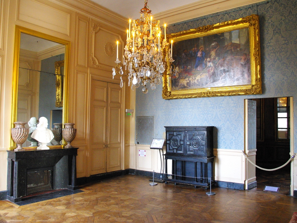 Chateau Maisons Laffitte Interior 38 copyright French Moments