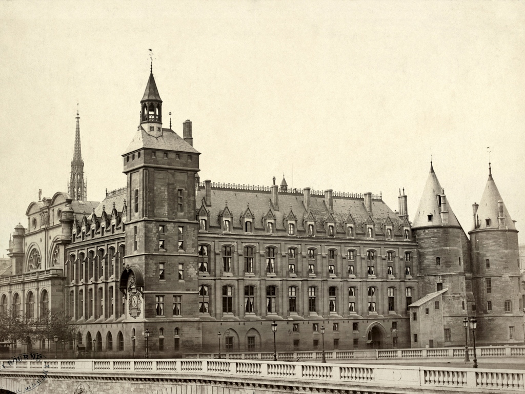 Discover The Historic Monument Of Conciergerie In Paris French Moments