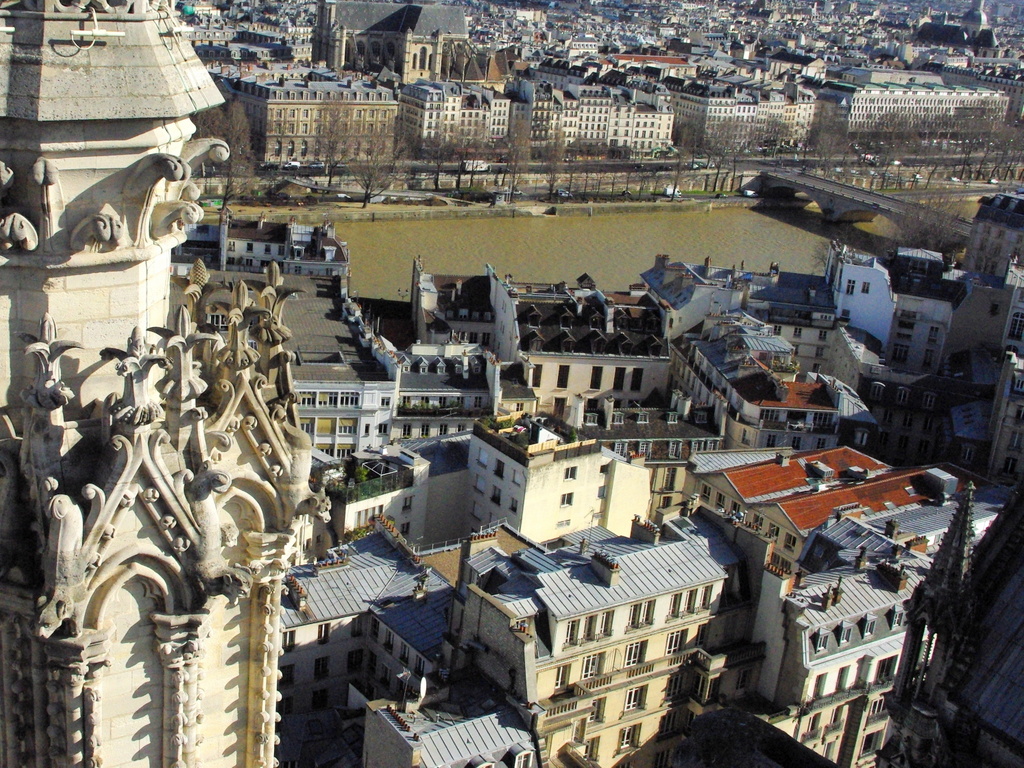 The "quartier du chapitre" from the towers of Notre-Dame © French Moments