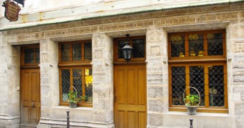 Maison de Nicolas Flamel: the oldest house of Paris Marais Walk 14 March 2015 19 copyright French Moments