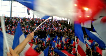 Meeting of candidate Sarkozy in Cernay, Alsace © French Moments