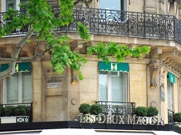 Les deux magots © French Moments