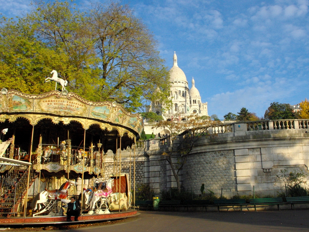 Captivating View of Sacre Coeur from Square Louise Michel