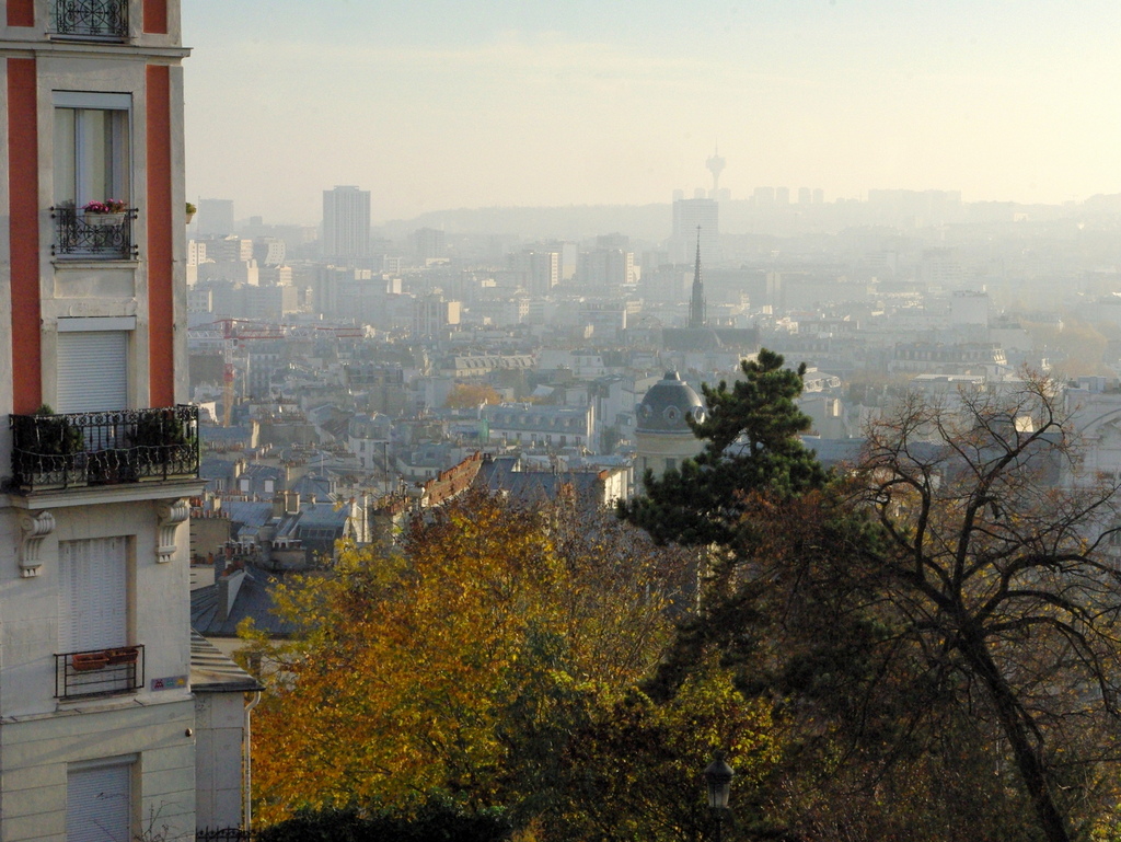 Square Louise Michel 06 © French Moments