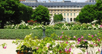 Explore the secretive Palais-Royal Garden Palais-Royal 16 copyright French Moments