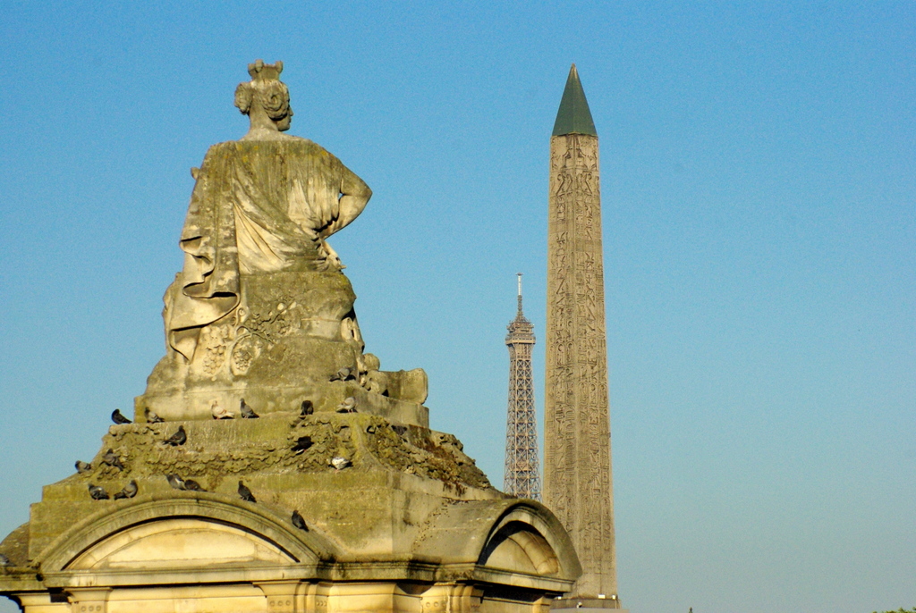 Place de la Concorde Early Morning © French Moments