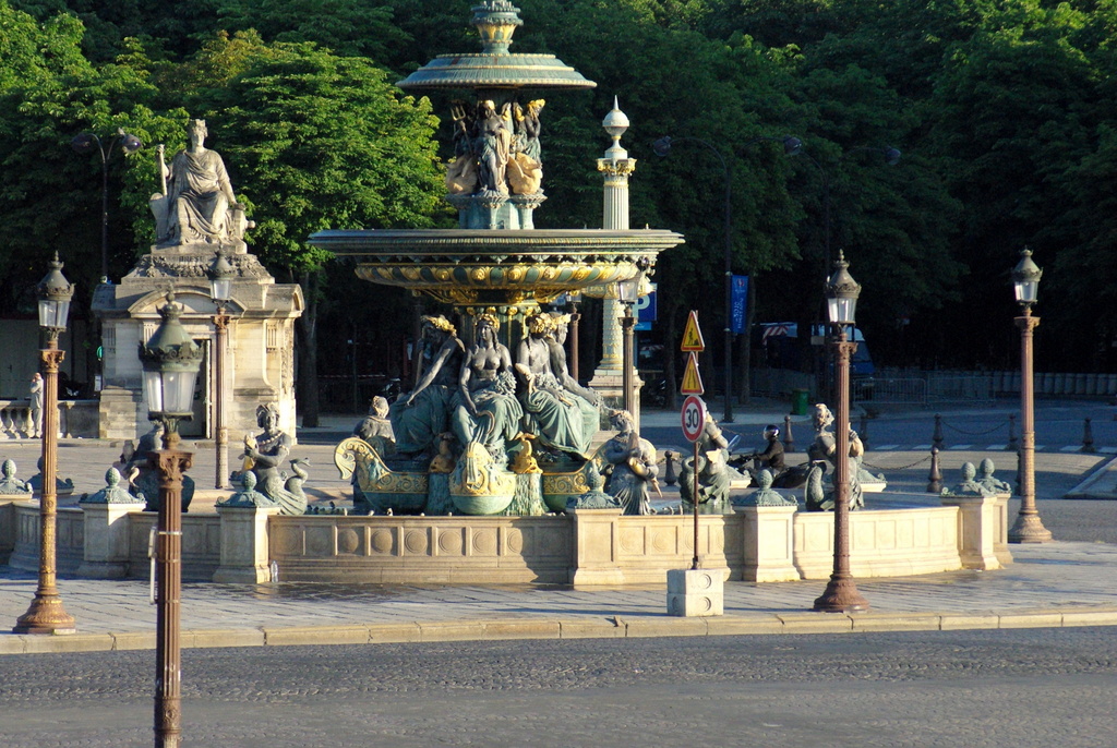 Fountain of the Rivers, Paris © French Moments