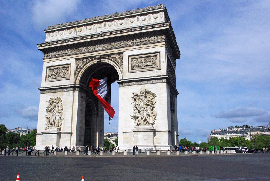 Arc de Triomphe Bastille Day © French Moments