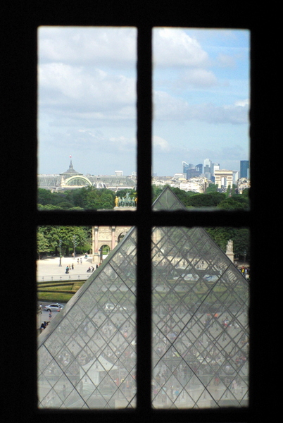 Historical Axis from the Louvre 11 copyright French Moments