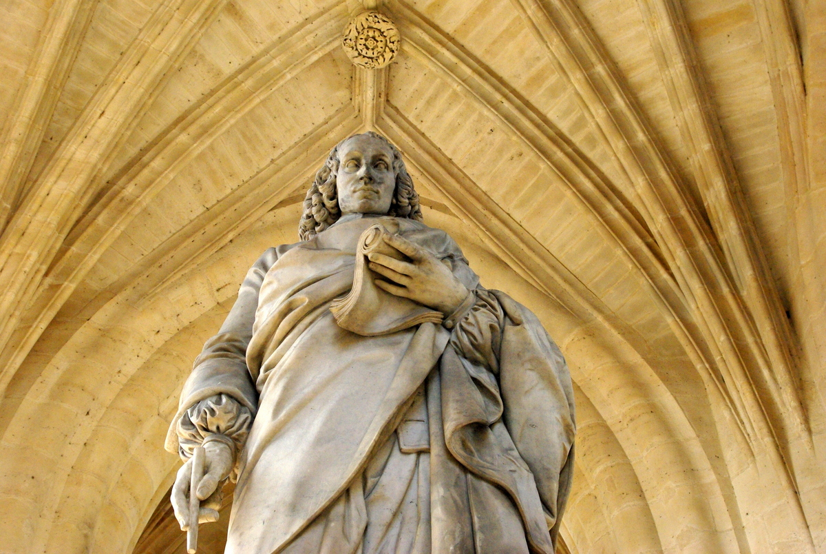 Blaise Pascal at Tour Saint-Jacques, Paris © French Moments