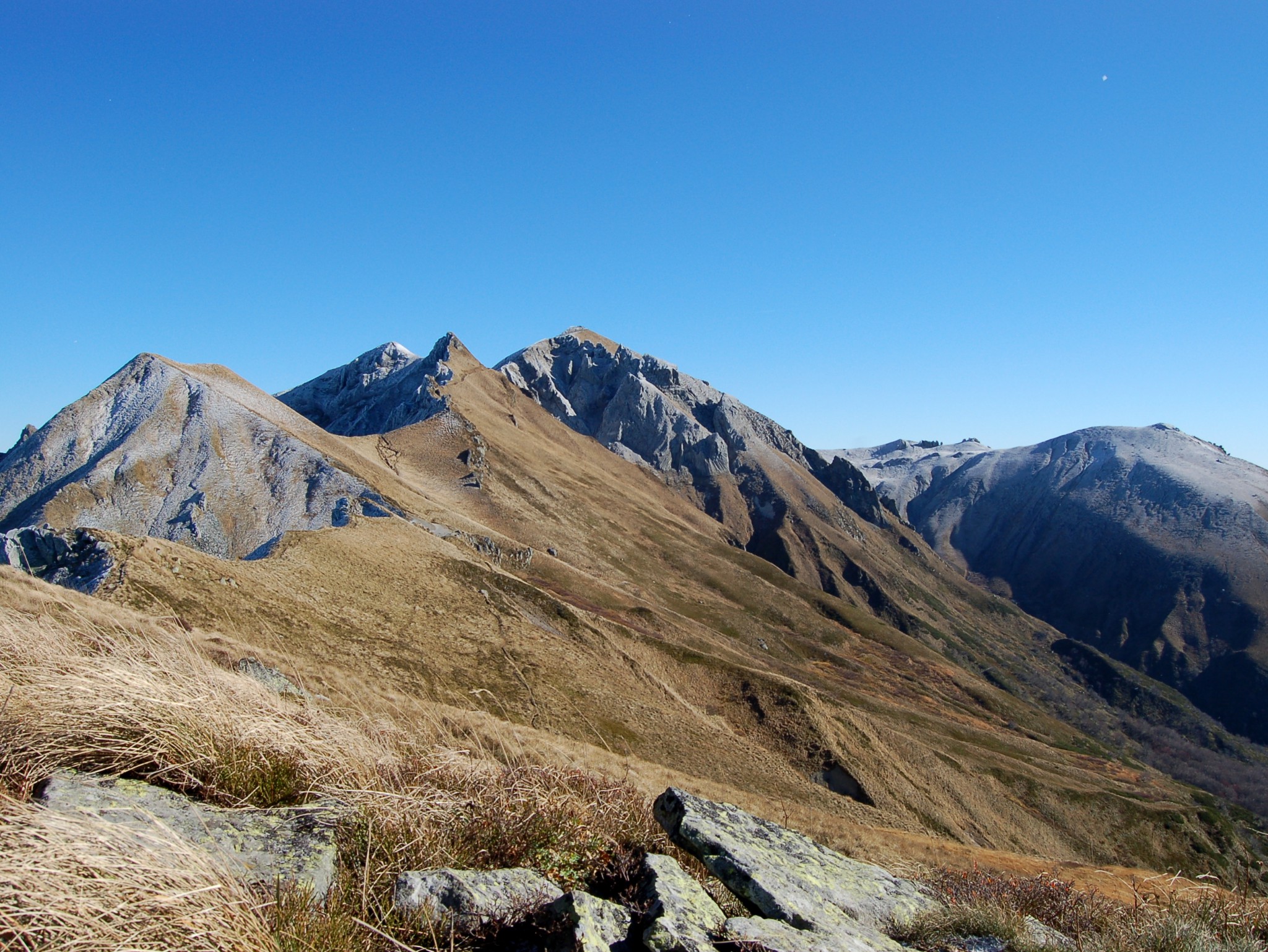 Puy de Sancy © Clément Beckert - licence [CC BY-SA 3.0] from Wikimedia Commons