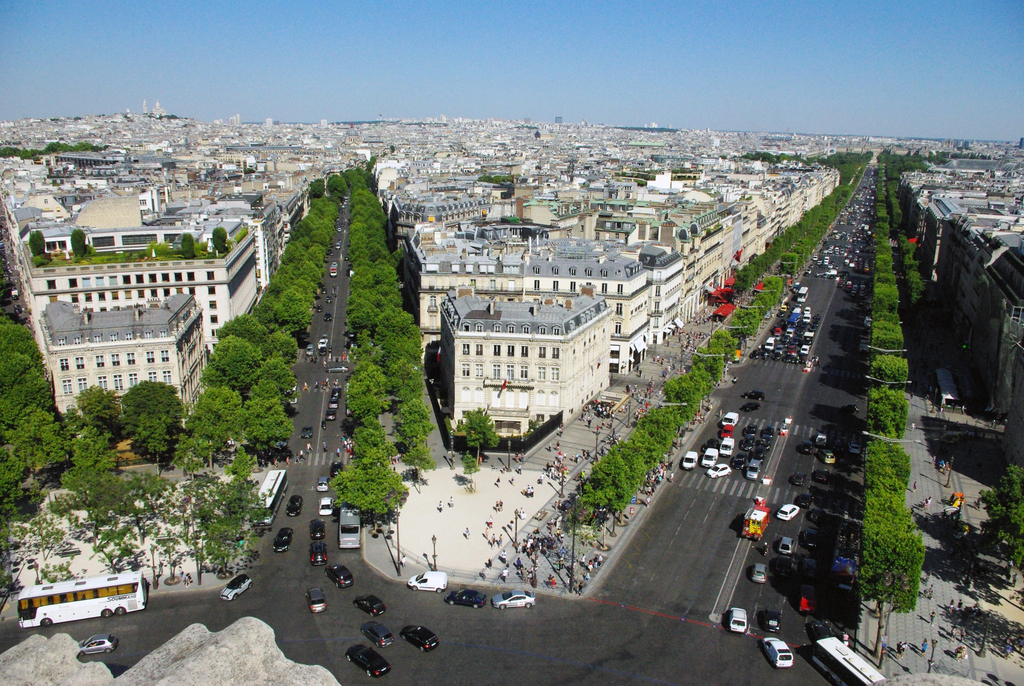 The Historical Axis of Paris from the Arc de Triomphe © French Moments