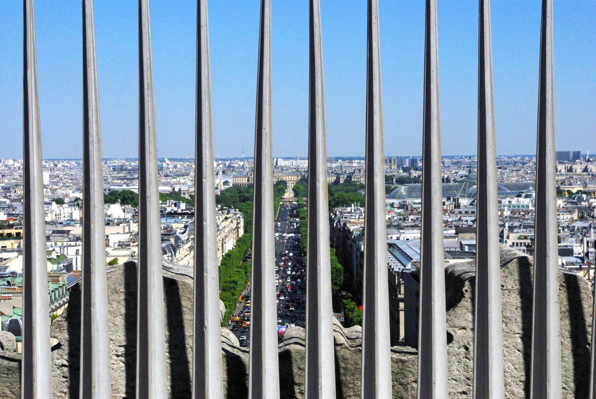 atomar Kontinent Caius What the view looks like from the top of the Arc de Triomphe? - French  Moments