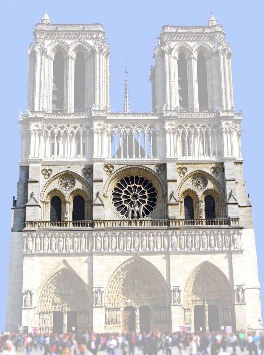 The rose window, West Façade of Notre-Dame © French Moments