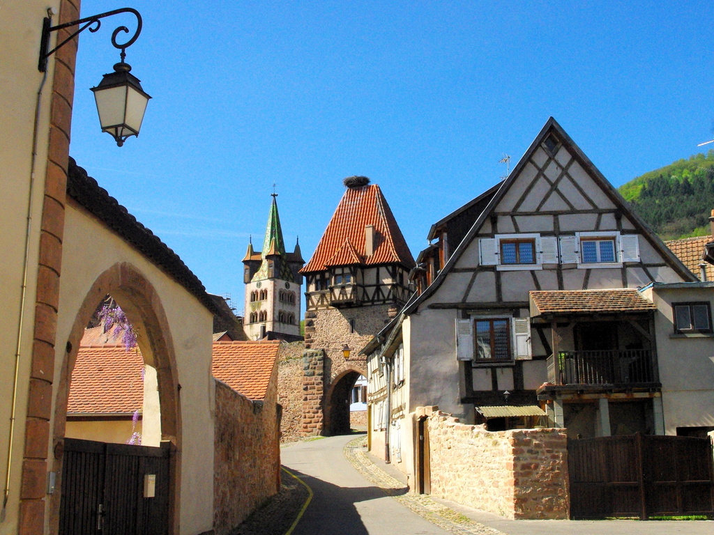 Châtenois on the Alsace Wine Route © French Moments