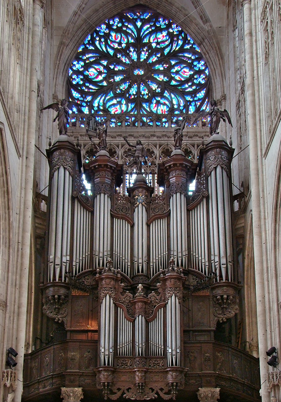 Great Organ of Saint Ouen Abbey Church © Tango7174 [CC BY-SA 4.0-3.0-2.5-2.0-1.0] from Wikimedia Commons
