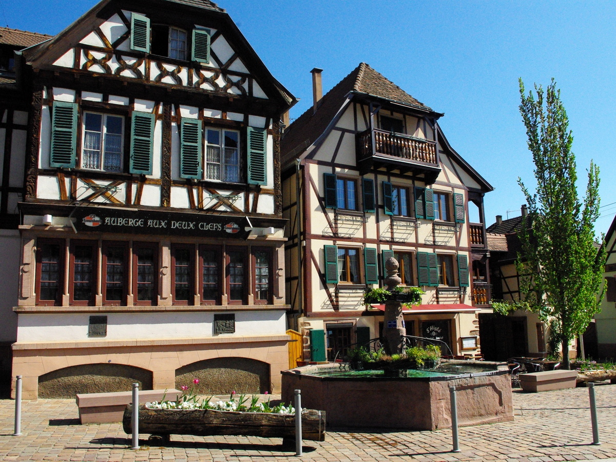 Half-timbered houses, rue du Général de Gaulle, Kintzheim © French Moments