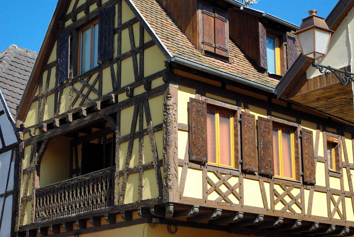 Half-timbered houses, rue du Général de Gaulle, Kintzheim © French Moments