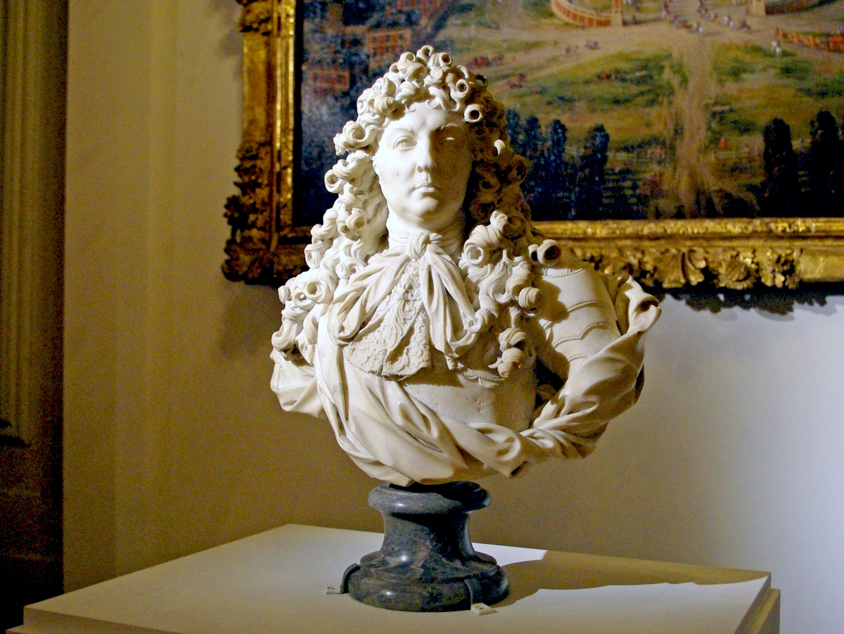 Louis XIV: Sun King, Spouse & Versailles