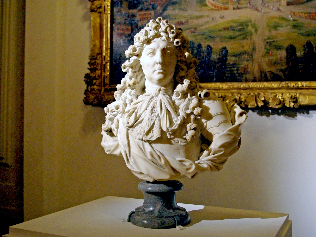 Louis XIV bust in the Grand Trianon © French Moments