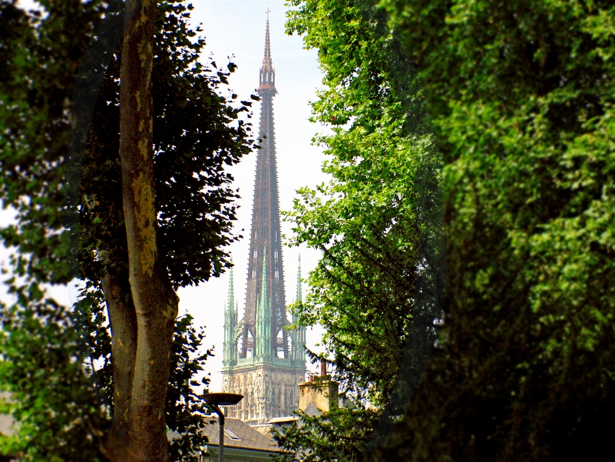 Spire of Rouen Cathedral from the gardens of the City-Hall, Rouen © French Moments