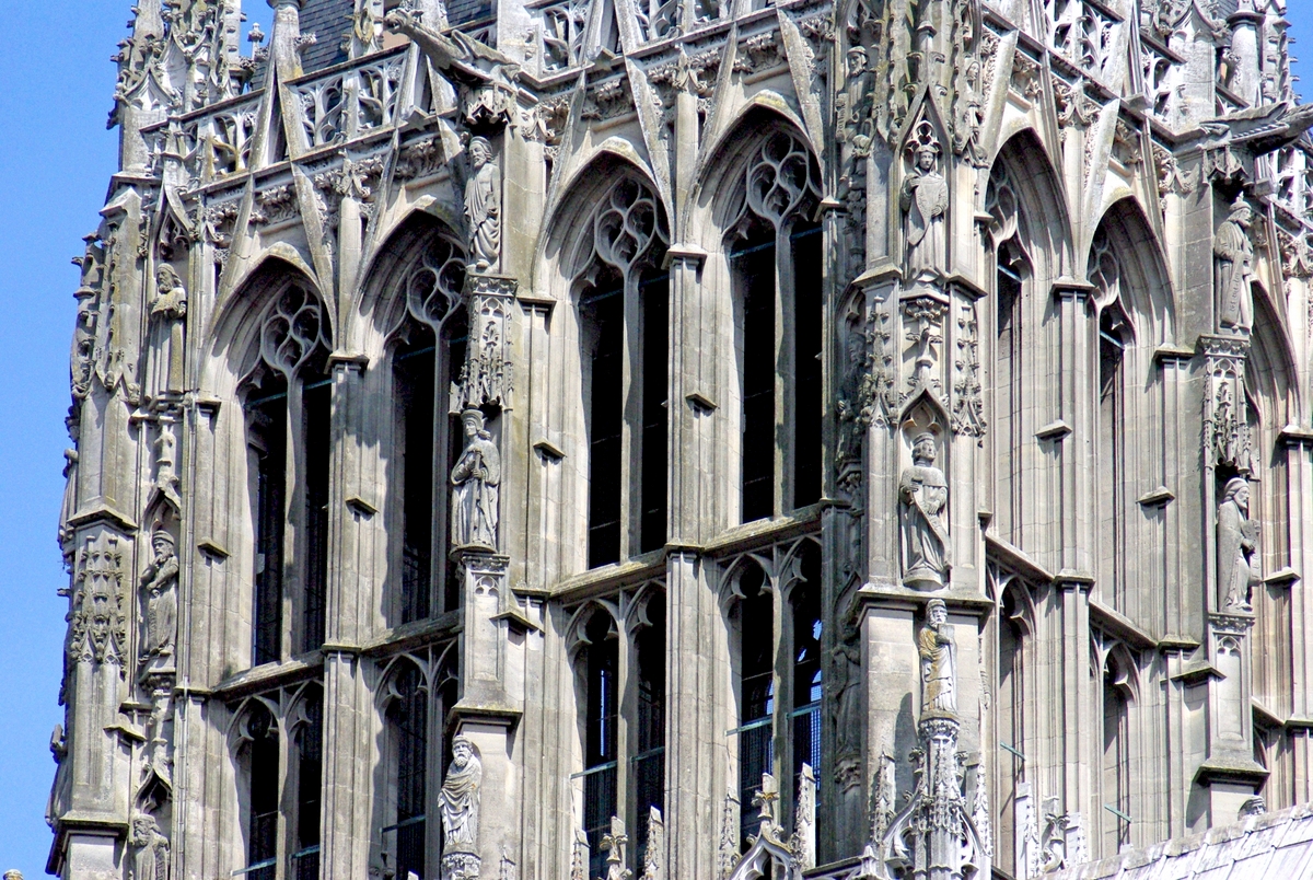 Windows of Tour Saint-Romain copyright French Moments